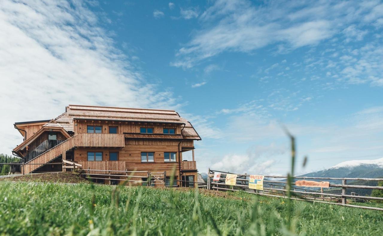 Hotel Hiasl Zirbenhuette Hochrindl Esterno foto
