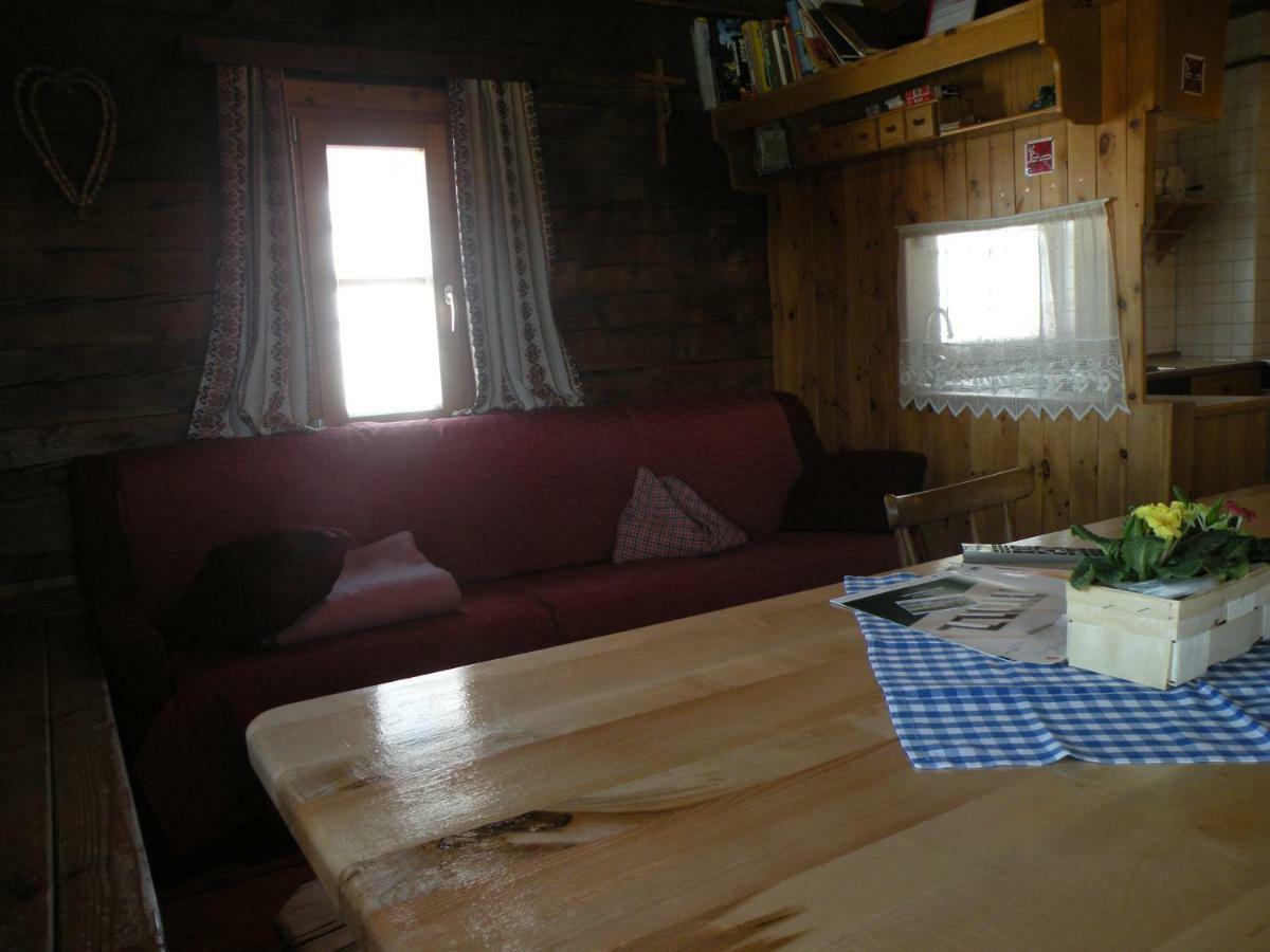 Hotel Hiasl Zirbenhuette Hochrindl Esterno foto